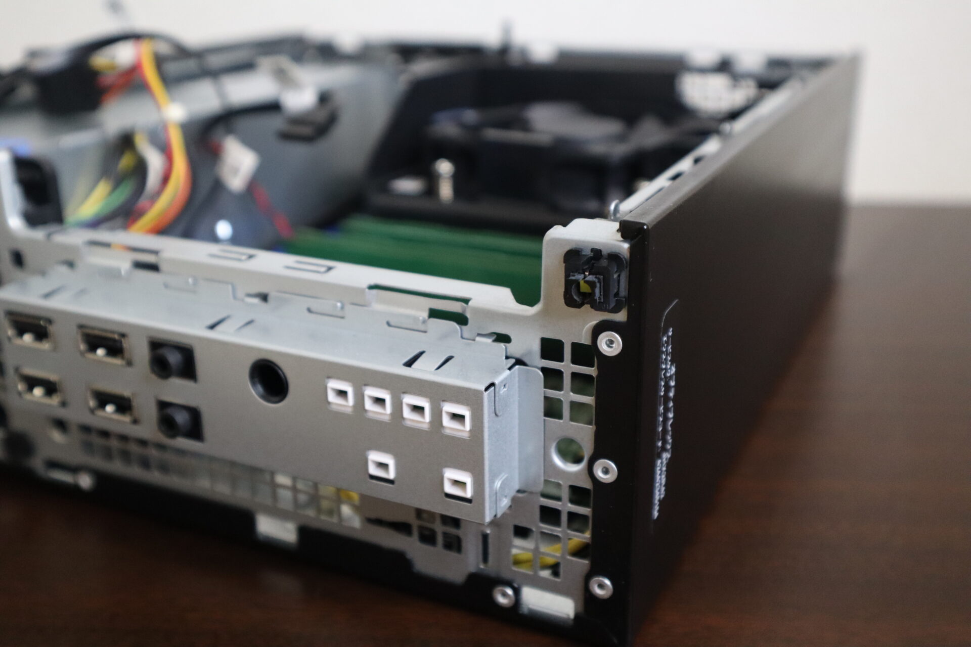 DELL製 OPTIPLEX 7020 デスクトップパソコン