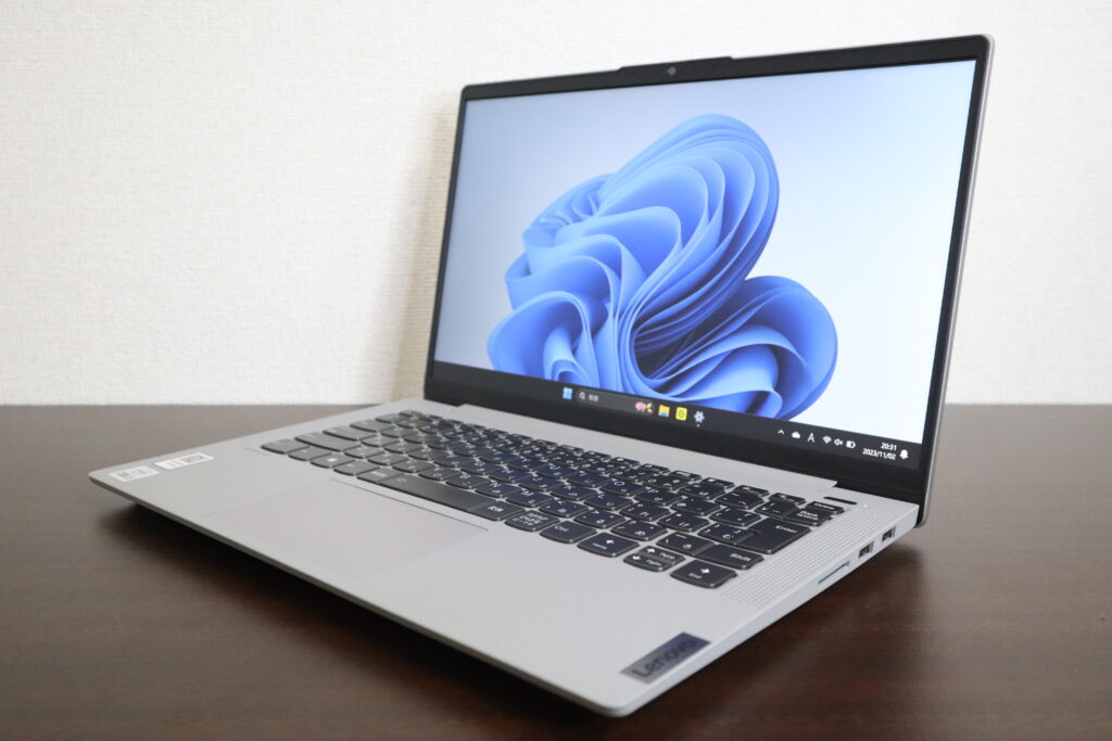 Lenovo製 Ideapad 5 14IIL05 ノートパソコン